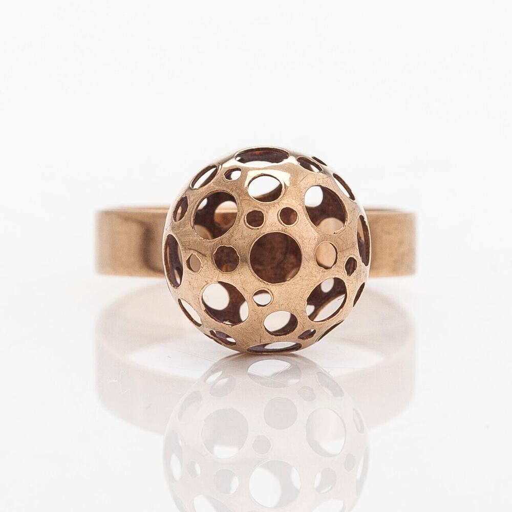 Liisa Vitali “ Lady Bird” 14k Gold Ring